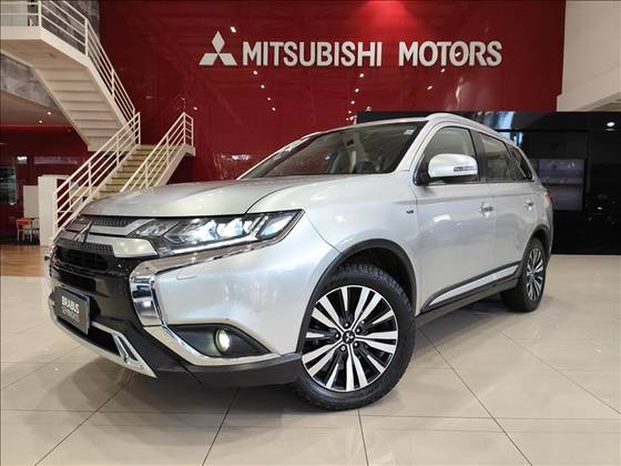MITSUBISHI OUTLANDER 3.0 MIVEC V6 GASOLINA HPE-S AWD AUTOMÁTICO